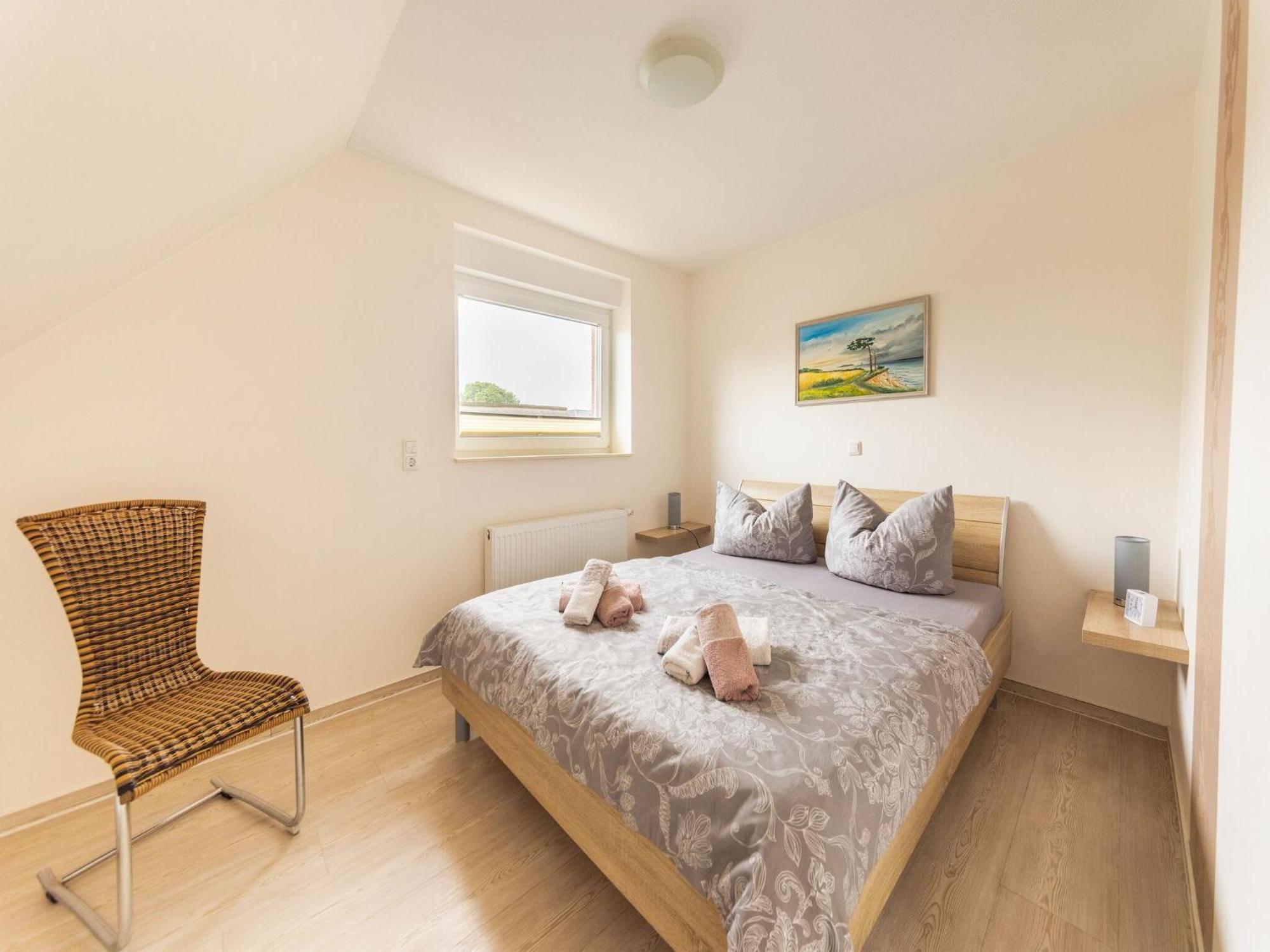 Modern Holiday Home With Sauna By The Sea In Wiek Wiek auf Rugen Bagian luar foto